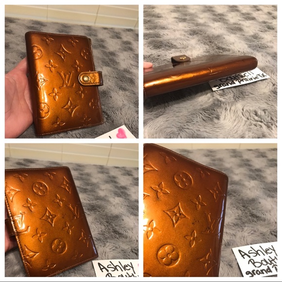 Authentic Louis Vuitton Bronze Agenda PM - Picture 2 of 8